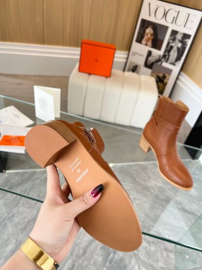 Hermes dark brown classic kelly buckle knight boots