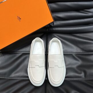 Hermès classic men's off-white soft and durable casual loafers