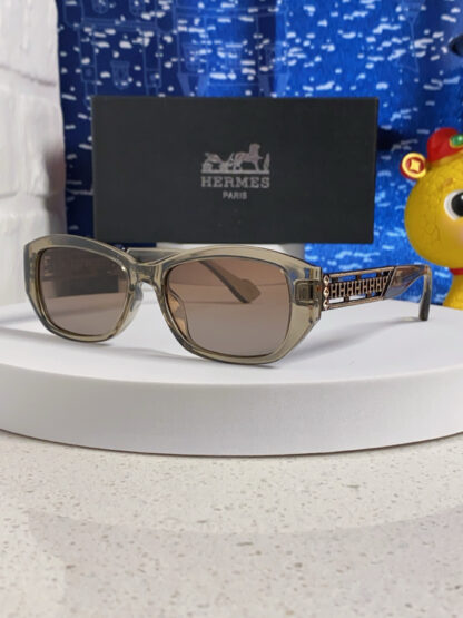 Hermes Retro Fashion Cat Eye Sunglasses
