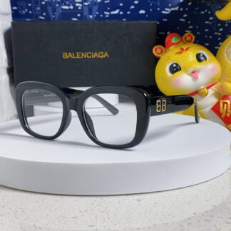 Balenciaga fashion sunglasses