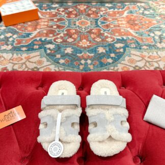Hermès autumn and winter must-have stylish and comfortable apricot gray wool slippers
