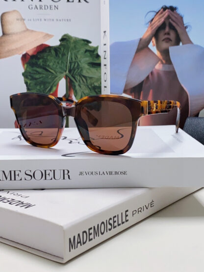 BURBERRY Fashion Temperament Sunglasses - Image 2