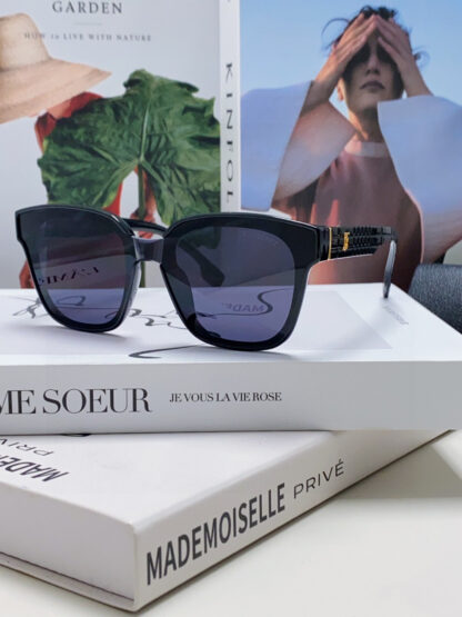 BURBERRY Fashion Temperament Sunglasses