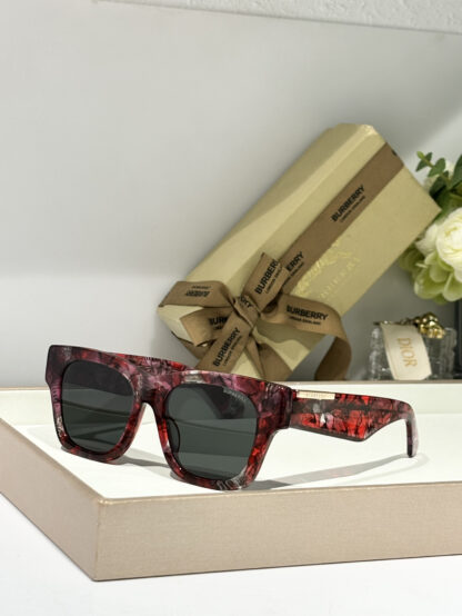 BURBERRY Fashion Temperament Sunglasses - Image 2