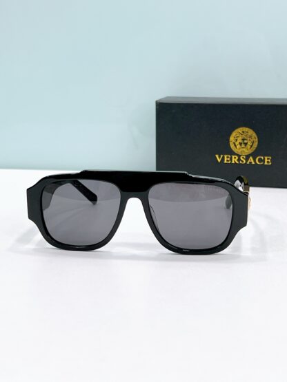 Versace fashion trend sunglasses
