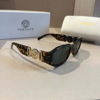 Versace fashion trend sunglasses