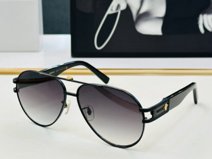 Versace fashion trend sunglasses