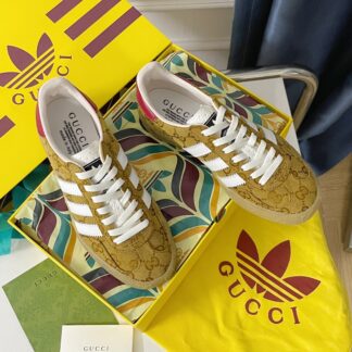 Gucci co-branded Dexter sneakers