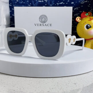 Versace fashion trend sunglasses