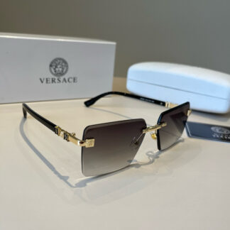 Versace fashion trend sunglasses