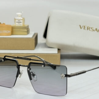 Versace fashion trend sunglasses