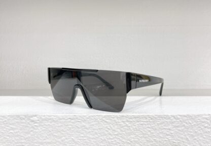 BURBERRY Fashion Temperament Sunglasses - Image 2