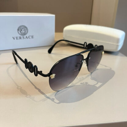 Versace fashion trend sunglasses
