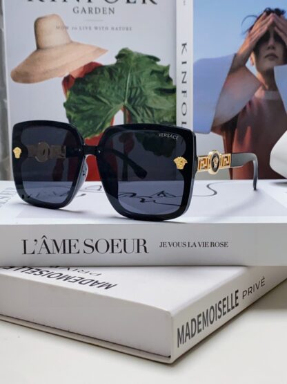 Versace fashion trend sunglasses