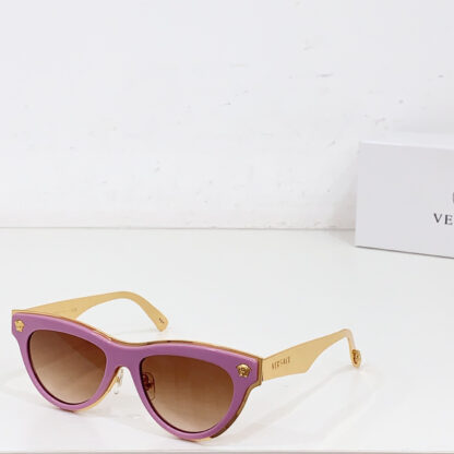 Versace fashion trend sunglasses