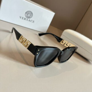 Versace fashion trend sunglasses