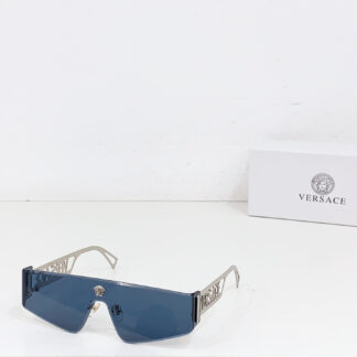 Versace fashion trend sunglasses