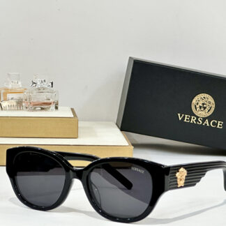 Versace fashion trend sunglasses