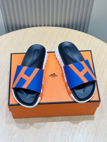 Hermès Men's Blue and Orange Ultra-Lightweight and Comfortable Slippers