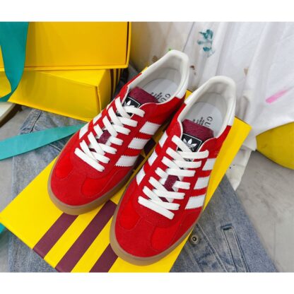 Gucci co-branded Dexter sneakers