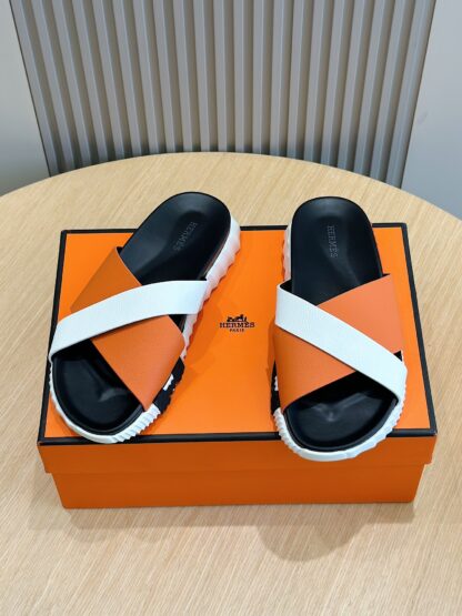 Hermès men's white and orange color matching cross ultra-light and comfortable slippers