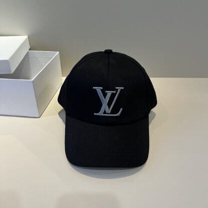 Louis Vuitton all-match baseball cap