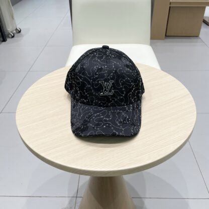 Louis Vuitton all-match baseball cap