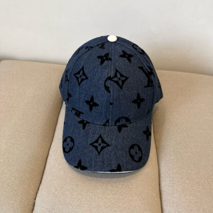 Louis Vuitton all-match baseball cap