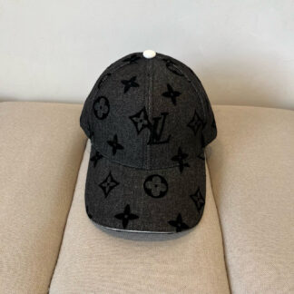 Louis Vuitton all-match baseball cap