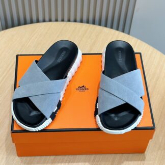 Hermès Men's Light Grey Cross Ultra Light Comfort Slippers
