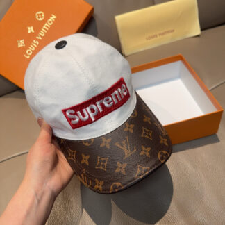 Louis Vuitton versatile fashion baseball cap