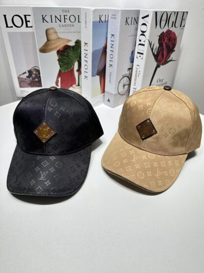 Louis Vuitton baseball cap casual sun hat unisex