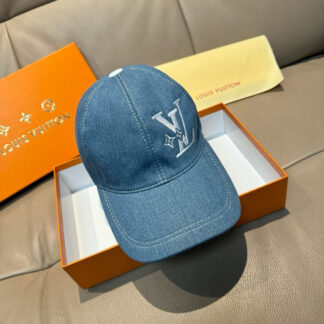 Louis Vuitton embroidered baseball cap