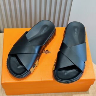 Hermès Black Men's Cross Ultra Light Comfort Slippers
