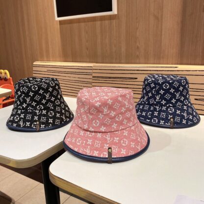 Louis Vuitton Korean version of the new British style bucket hat