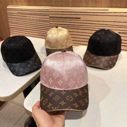 Louis Vuitton Korean version of the new British sports baseball cap