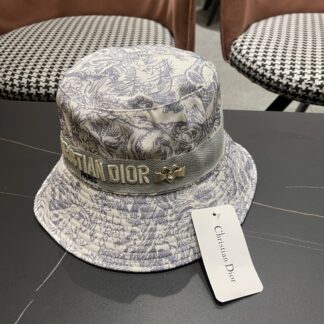 Dior exquisite and fashionable bucket hat
