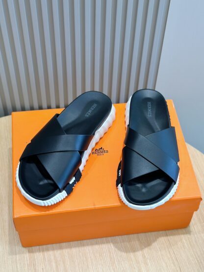 Hermès black and orange men's cross-over ultra-light and comfortable slippers