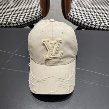 Louis Vuitton classic casual trendy simple baseball cap
