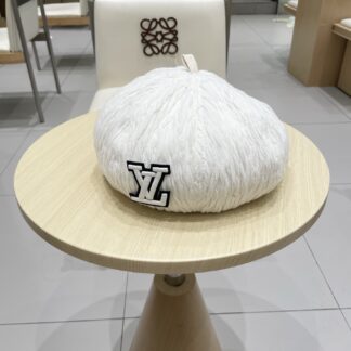Louis Vuitton Japanese retro simple versatile pleated beret flat cap