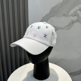 Louis Vuitton double-sided embroidered baseball cap