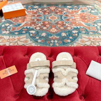 Hermès autumn and winter must-have stylish and comfortable apricot wool slippers
