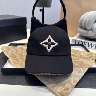 Louis Vuitton jacquard craftsmanship depicts the full-body Monogram pattern baseball cap