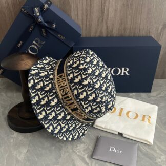 Dior stylish exquisite embroidered bucket hat