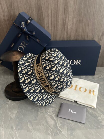 Dior stylish exquisite embroidered bucket hat - Image 2