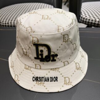 Dior stylish, sophisticated, simple and versatile bucket hat