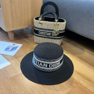 Dior's new stylish flat straw hat