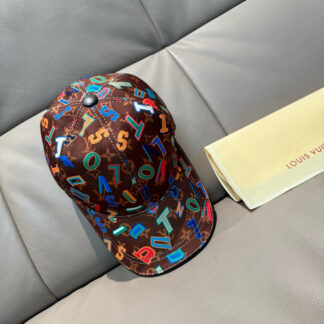 Louis Vuitton silk-screen baseball cap