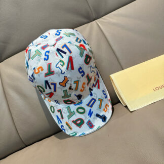 Louis Vuitton silk-screen baseball cap