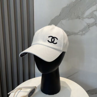 Chanel double-sided embroidered baseball cap